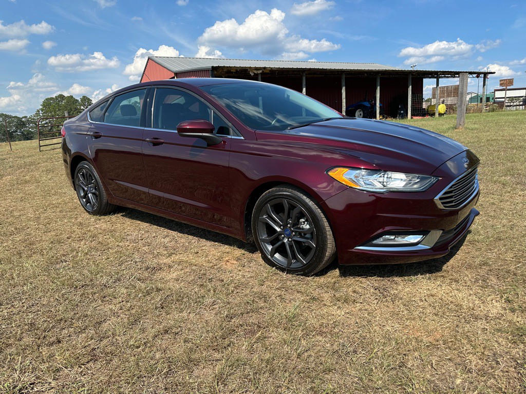 2018 Ford Fusion Image 2