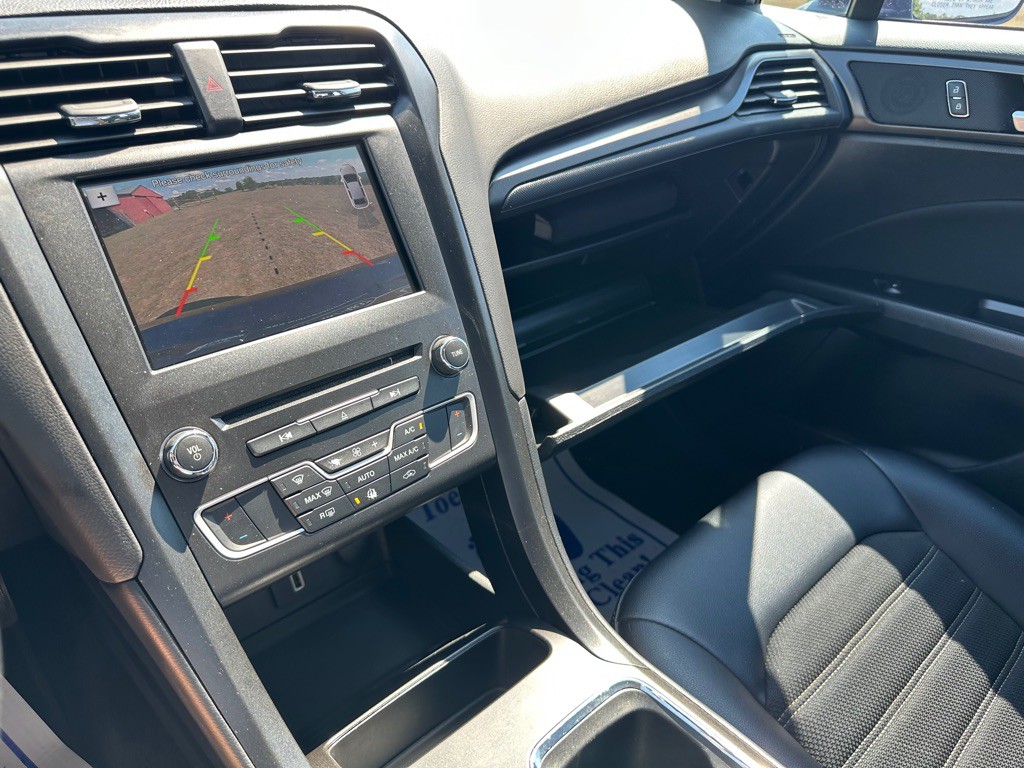 2018 Ford Fusion Image 20