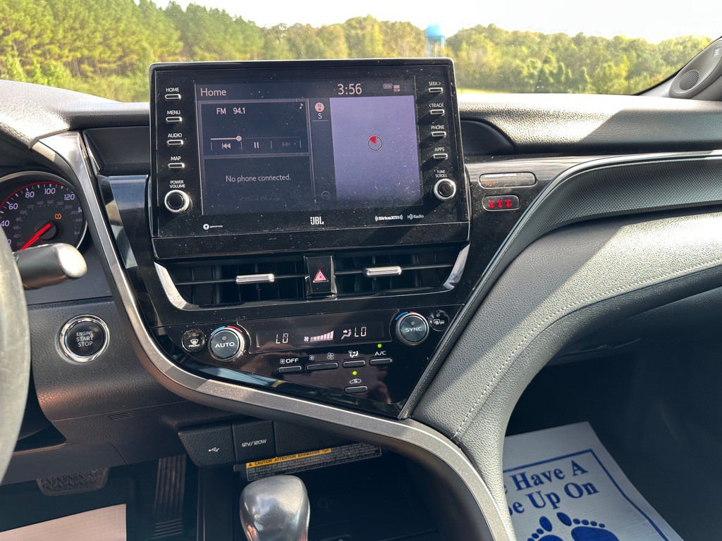 2021 Toyota Camry Image 21