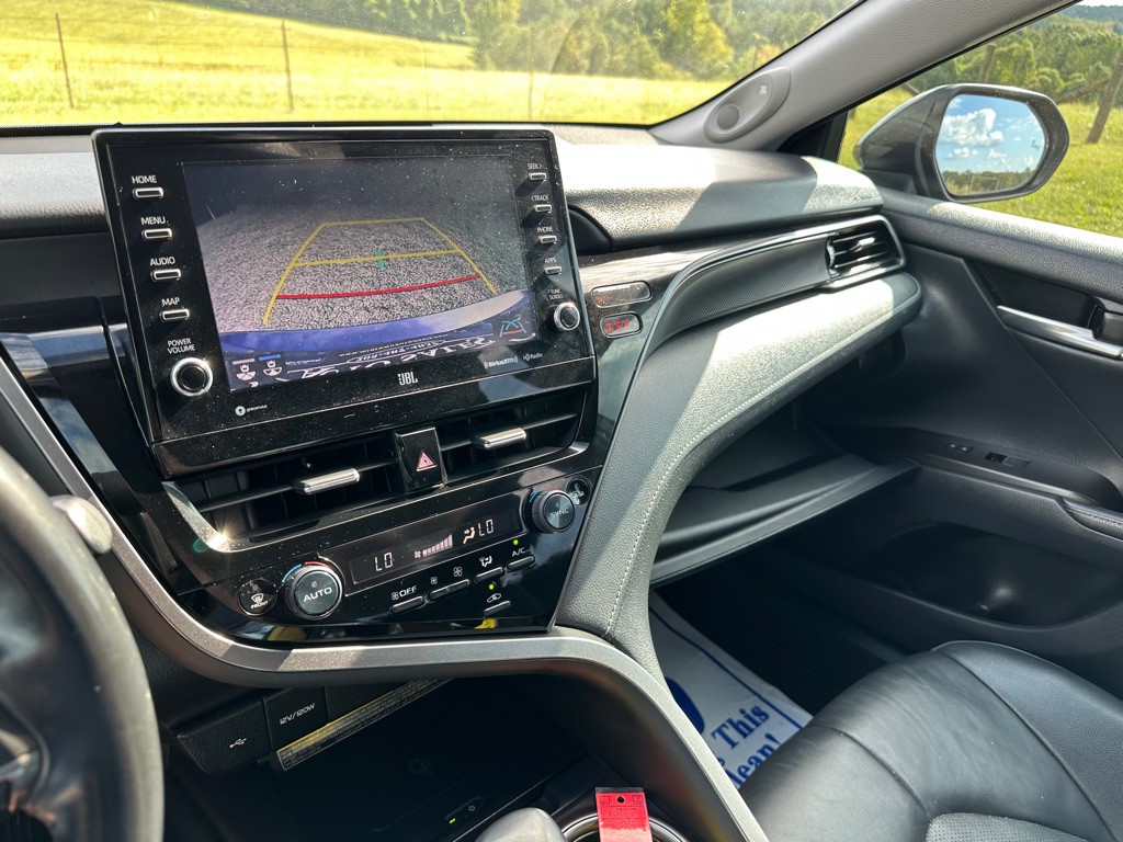 2021 Toyota Camry Image 22