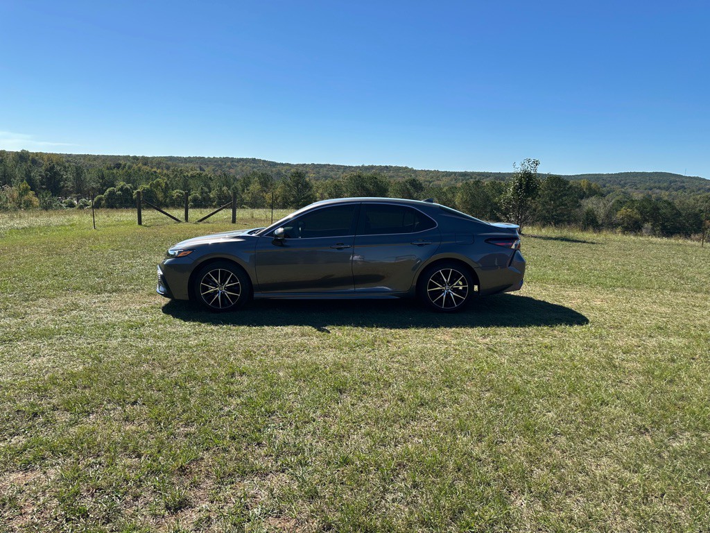 2023 Toyota Camry Image 7