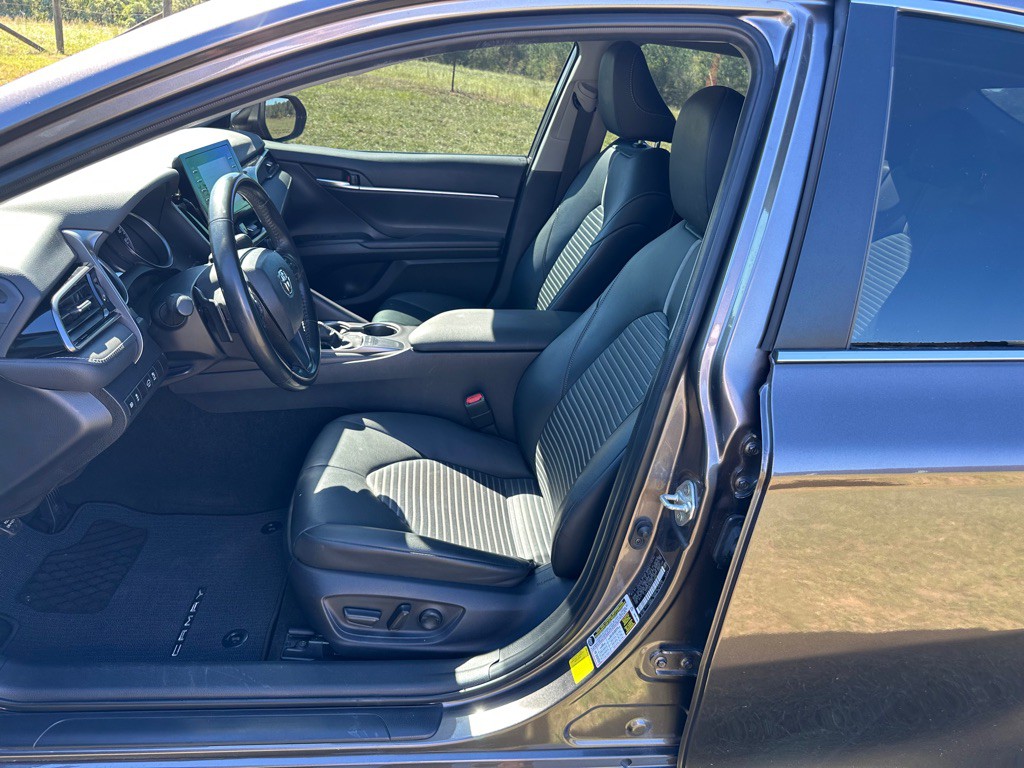 2023 Toyota Camry Image 12