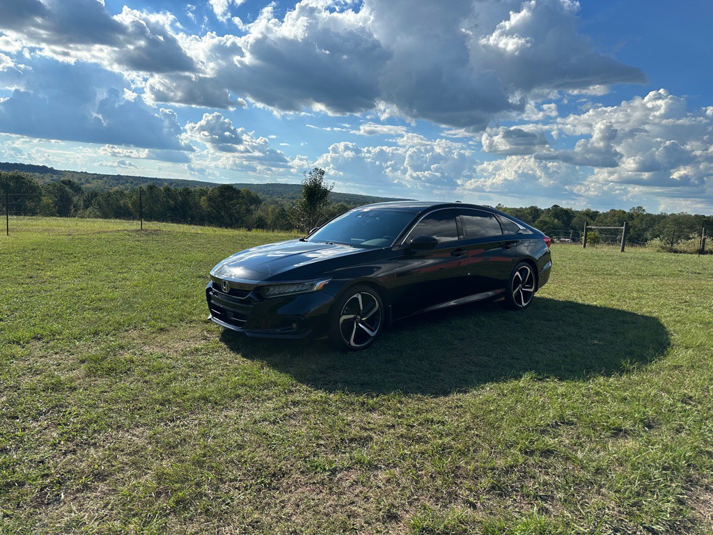 2021 Honda Accord Image 1