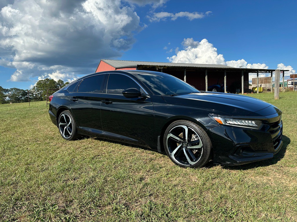 2021 Honda Accord Image 2