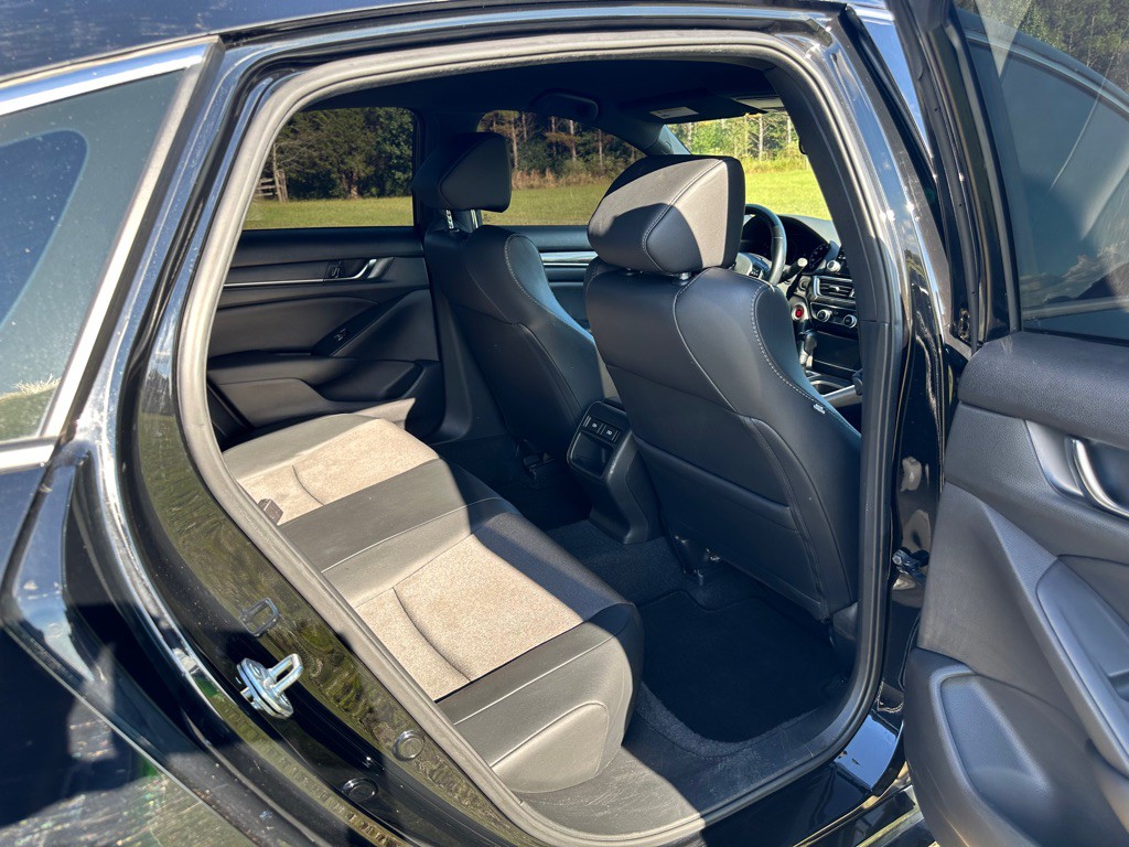 2021 Honda Accord Image 17