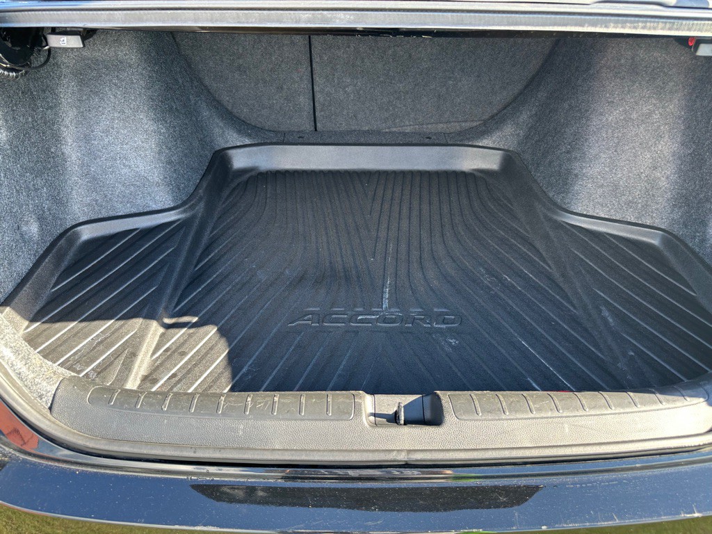 2021 Honda Accord Image 18