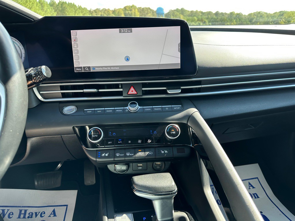 2023 Hyundai Elantra Image 23