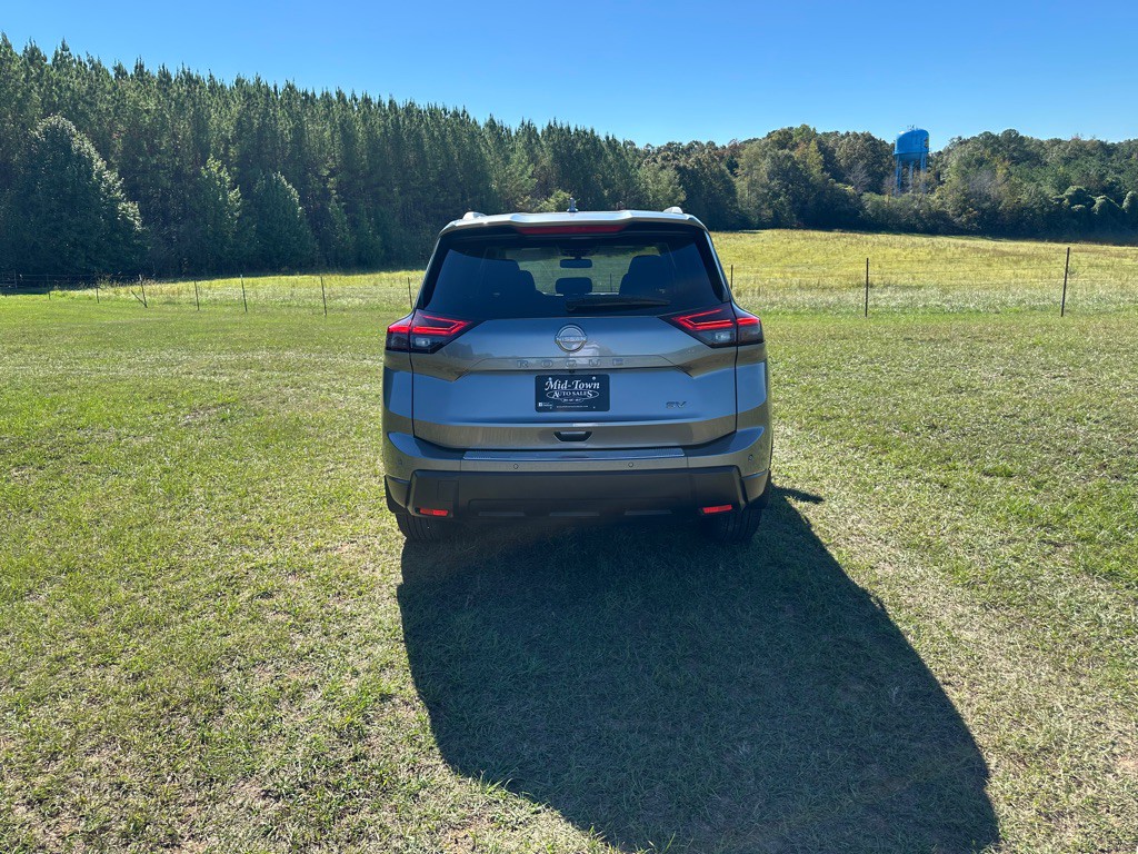 2024 Nissan Rogue Image 6