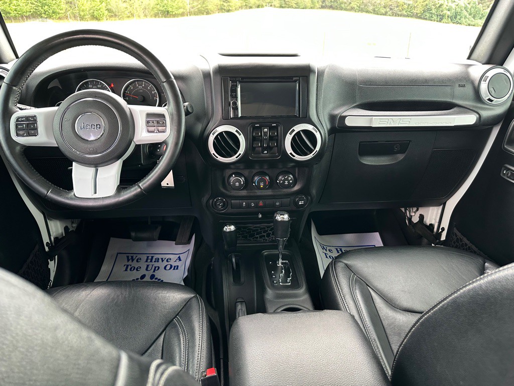 2017 Jeep Wrangler Unlimited Image 14