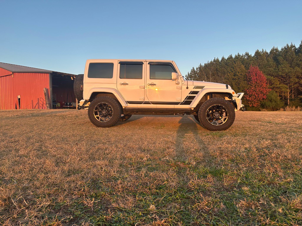 2017 Jeep Wrangler Unlimited Image 9