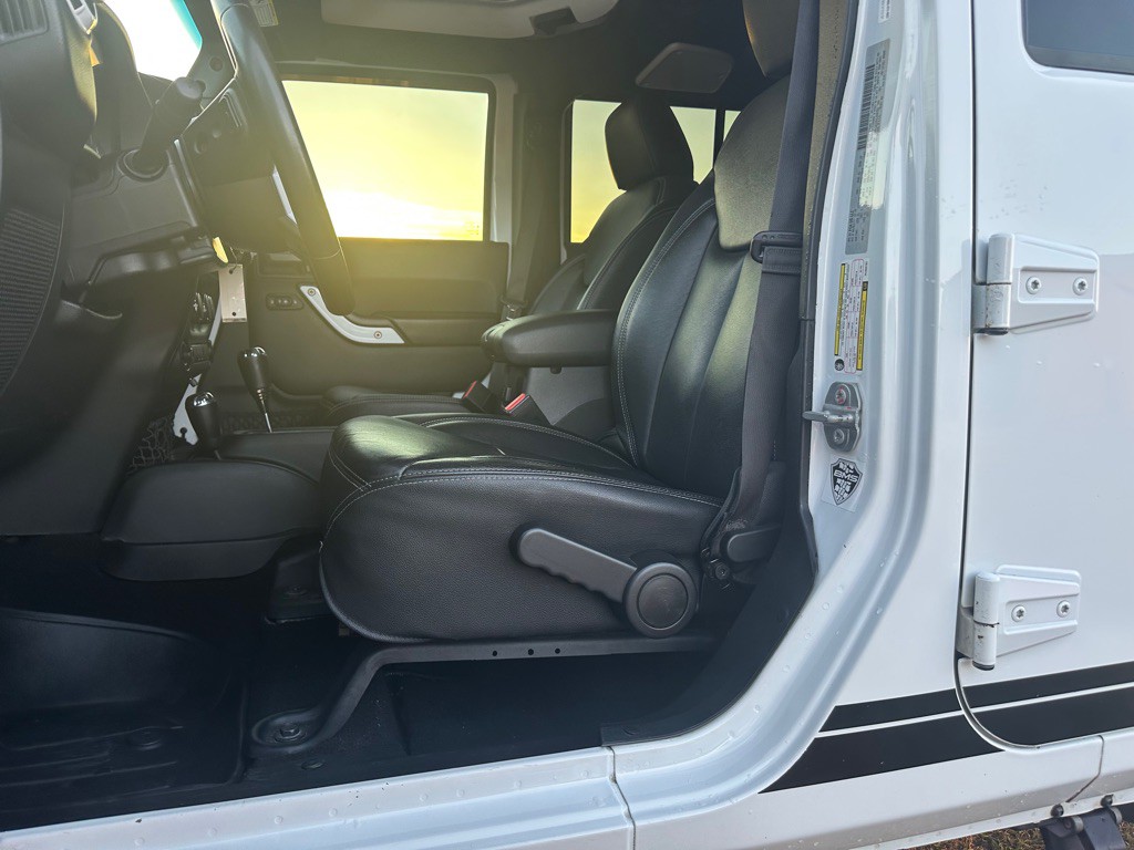 2017 Jeep Wrangler Unlimited Image 12