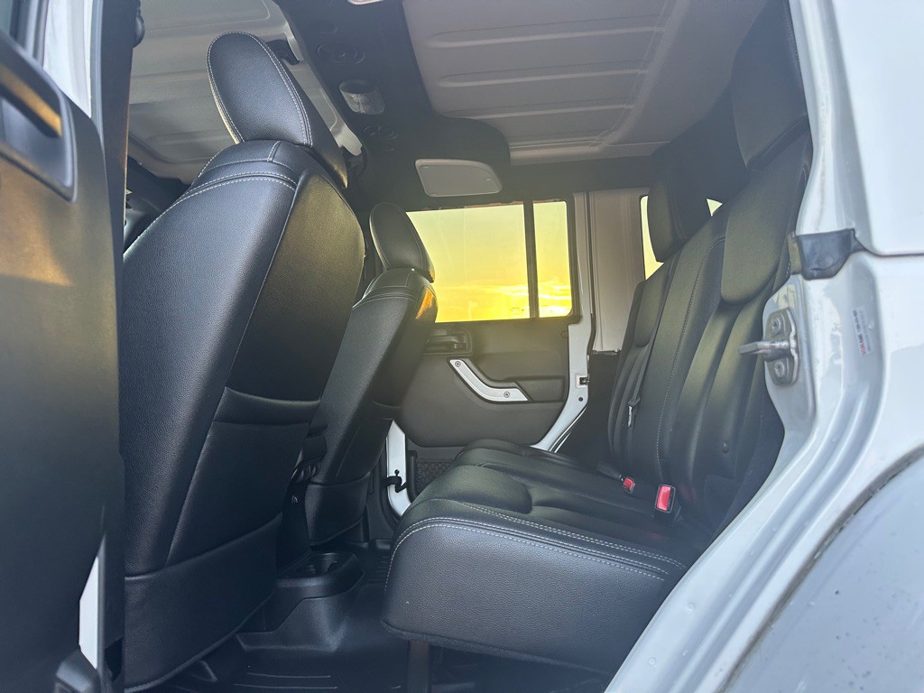 2017 Jeep Wrangler Unlimited Image 13
