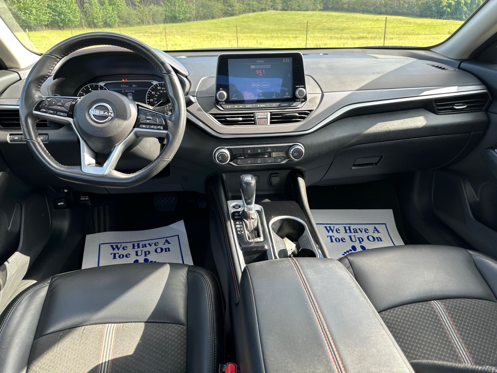 2024 Nissan Altima Image 14