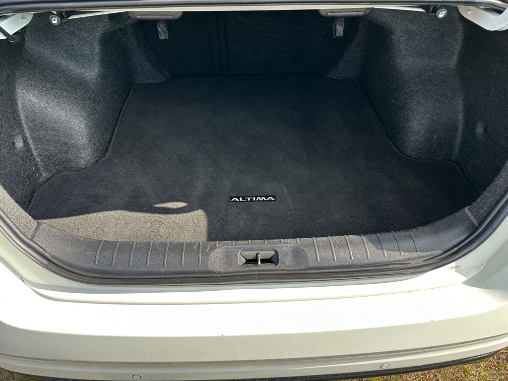 2024 Nissan Altima Image 18