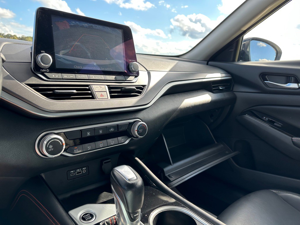 2024 Nissan Altima Image 20