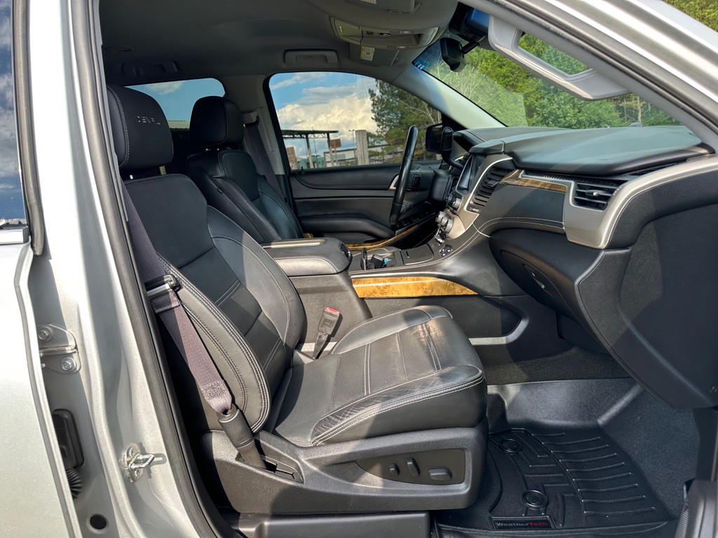 2017 GMC Yukon Image 17