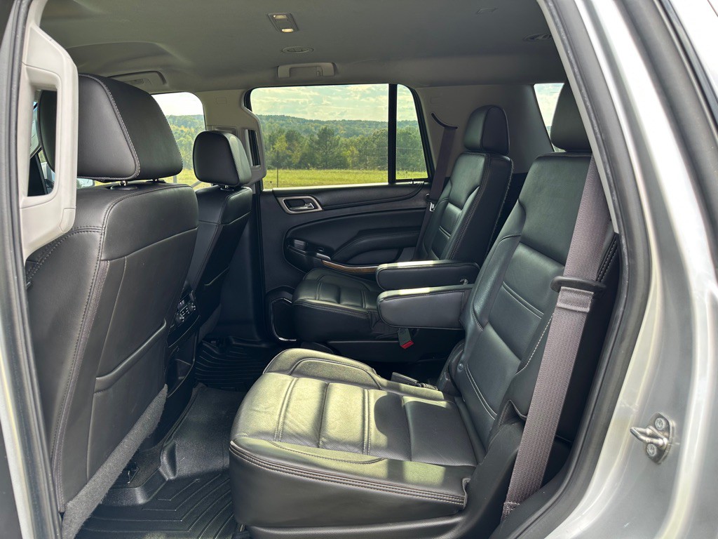 2017 GMC Yukon Image 12