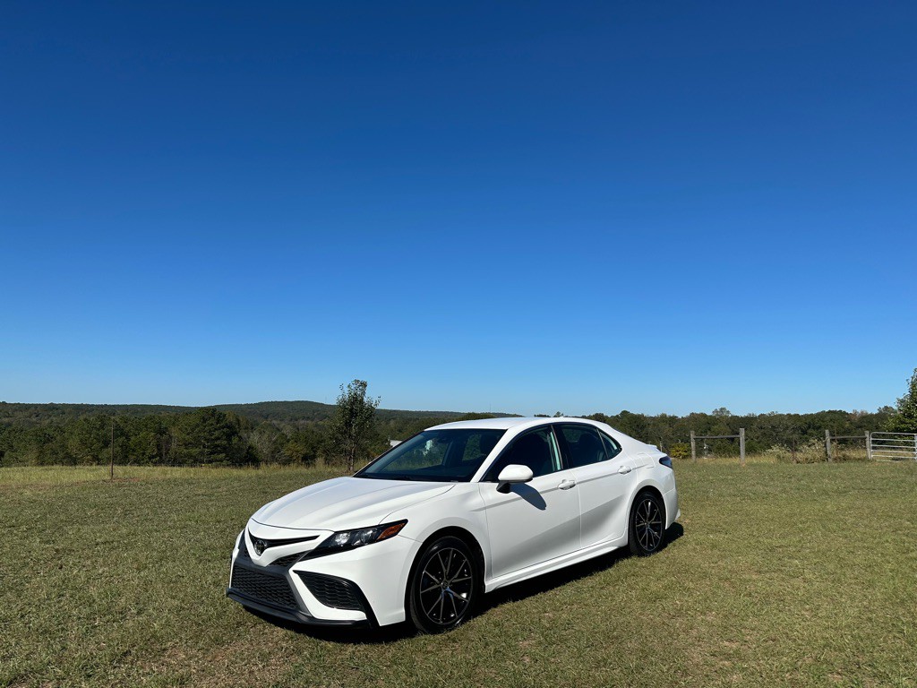 2021 Toyota Camry Image 8