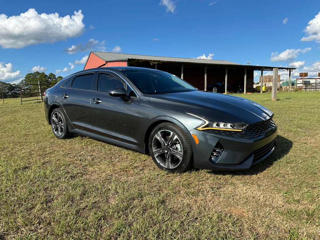 2021 Kia K5 Image 2