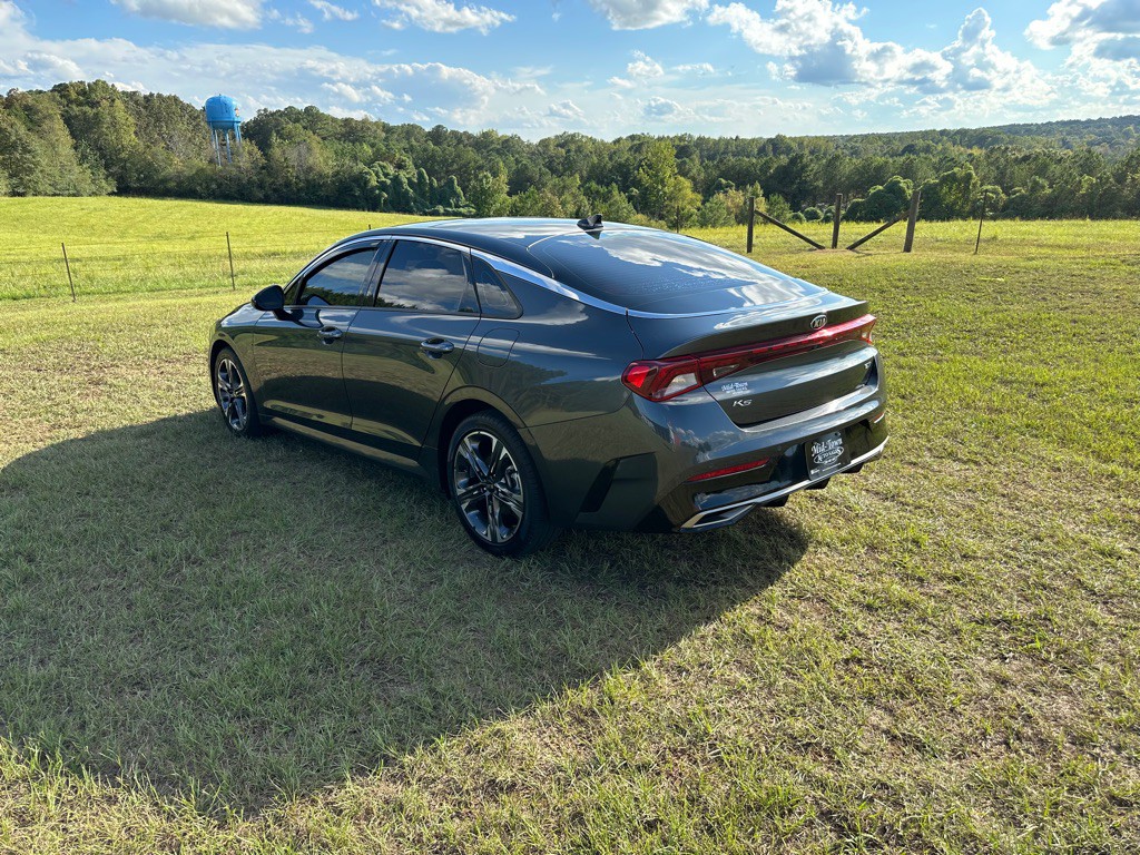 2021 Kia K5 Image 3