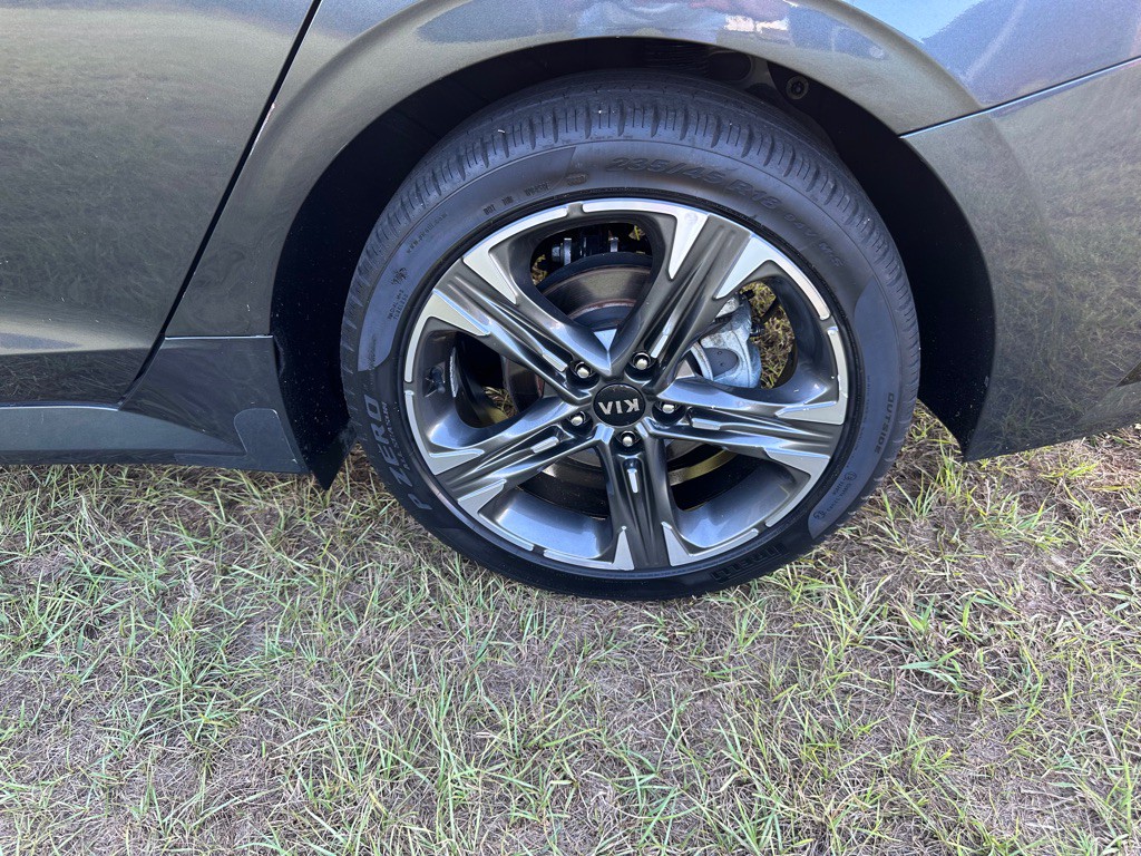 2021 Kia K5 Image 10