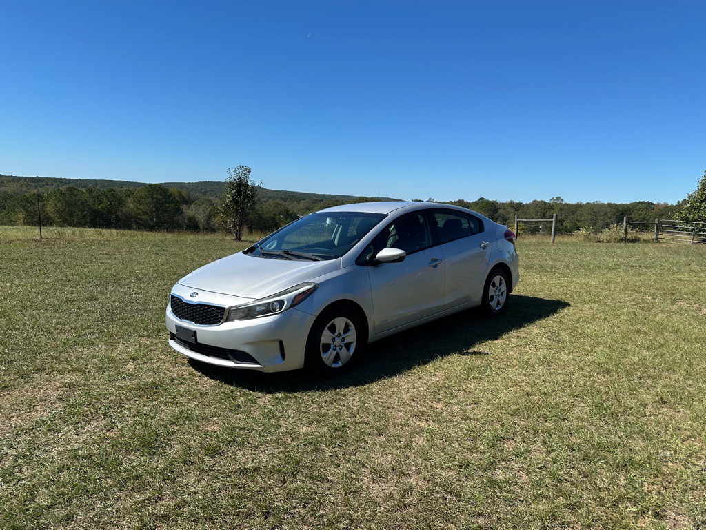 2018 Kia Forte Image 1