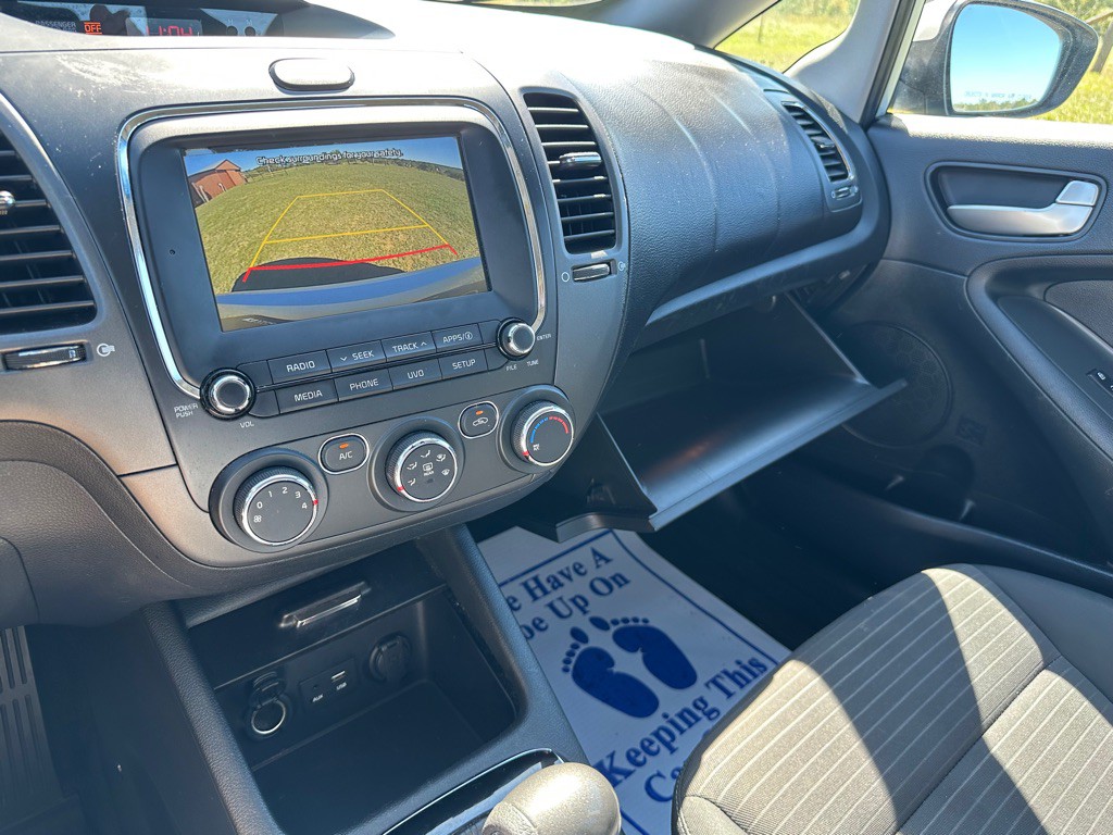 2018 Kia Forte Image 20