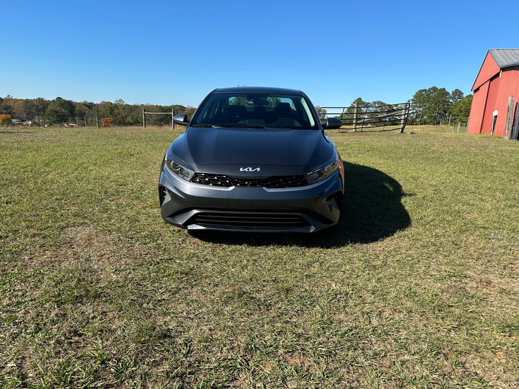 2023 Kia Forte Image 5