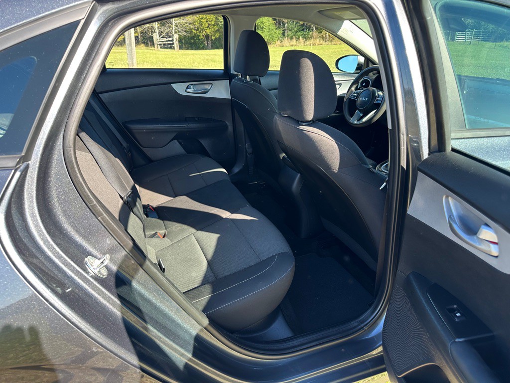 2023 Kia Forte Image 17