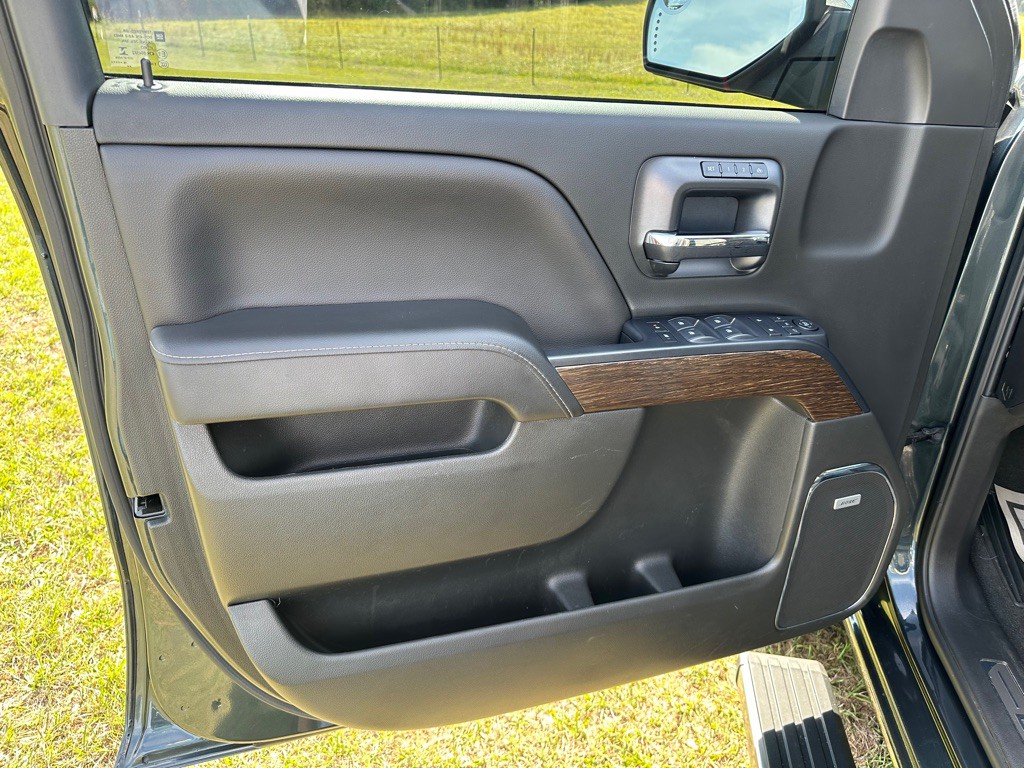 2018 GMC Sierra Image 11