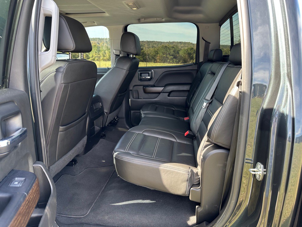 2018 GMC Sierra Image 14