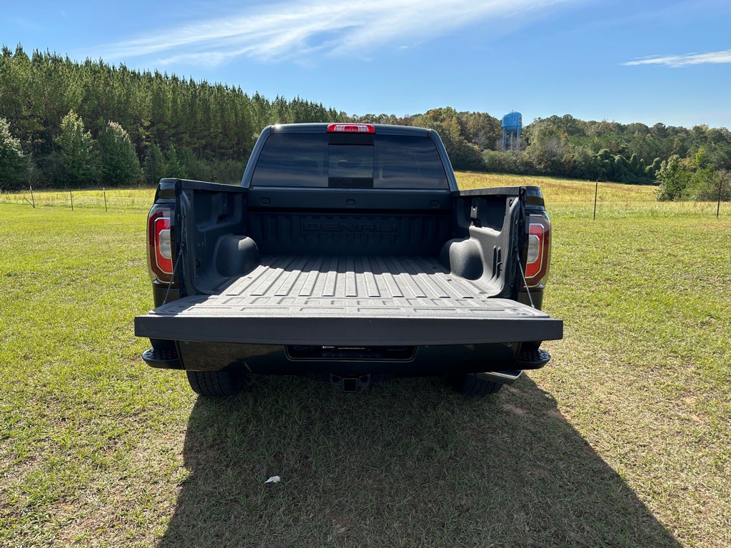 2018 GMC Sierra Image 21