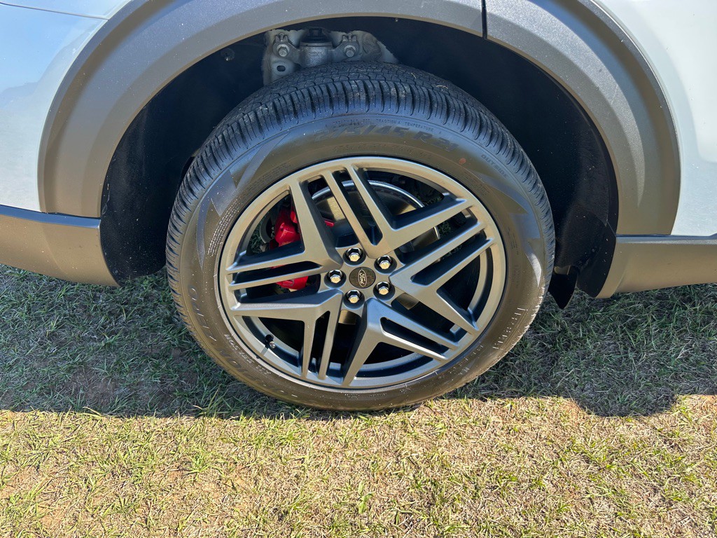 2020 Ford Explorer Image 10