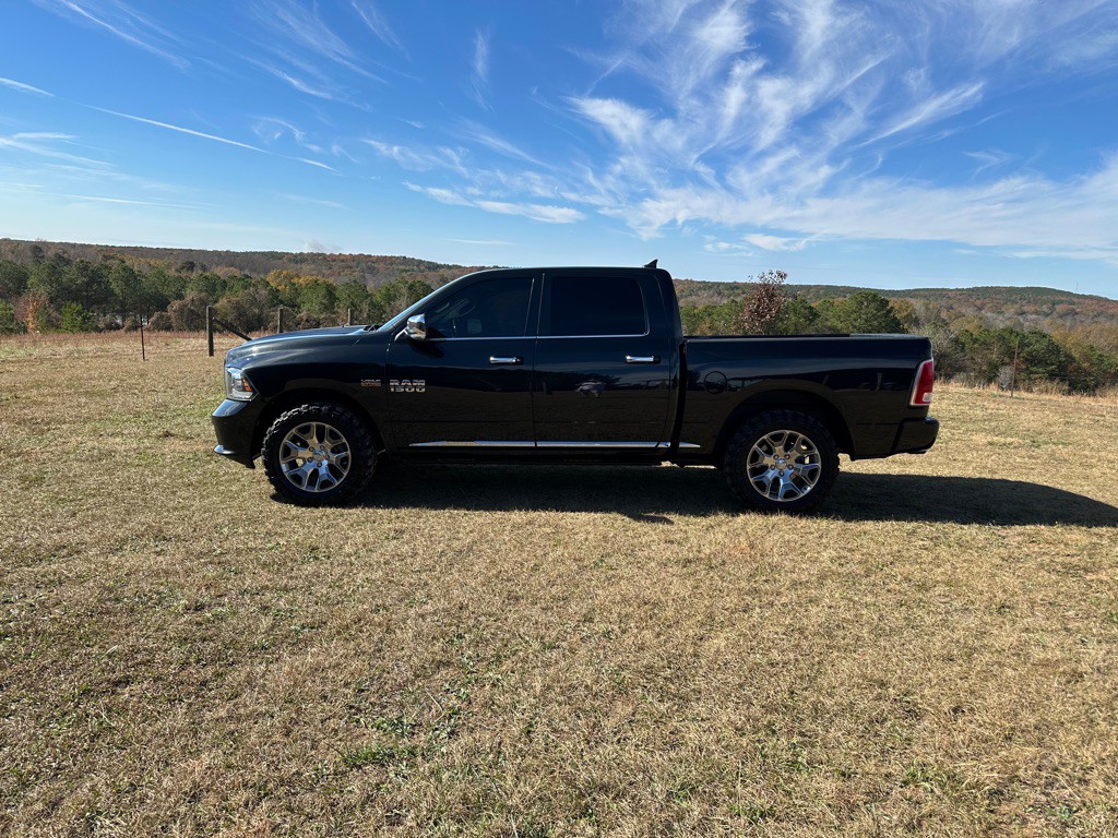 2017 RAM 1500 Image 7