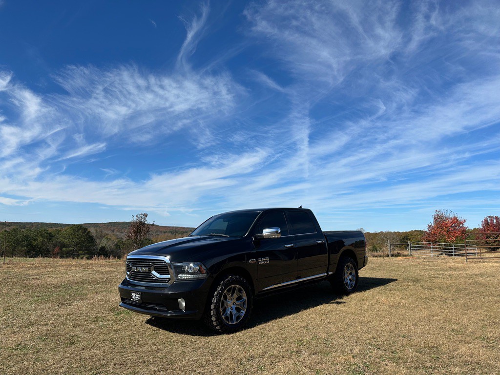 2017 RAM 1500 Image 8