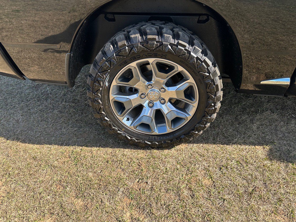 2017 RAM 1500 Image 10