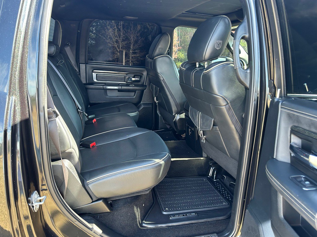 2017 RAM 1500 Image 19