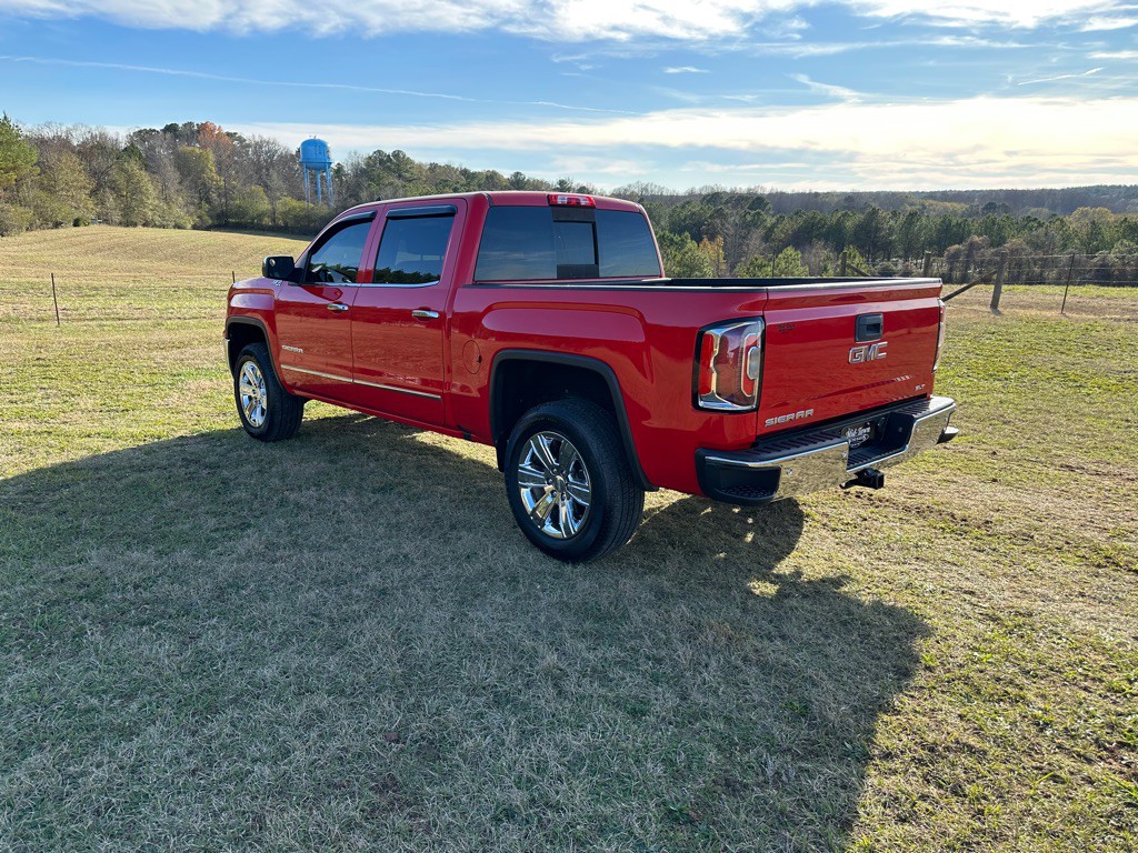 2018 GMC Sierra Image 3