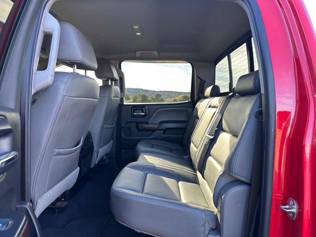 2018 GMC Sierra Image 13