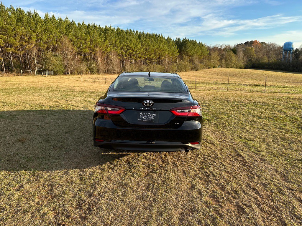 2023 Toyota Camry Image 6