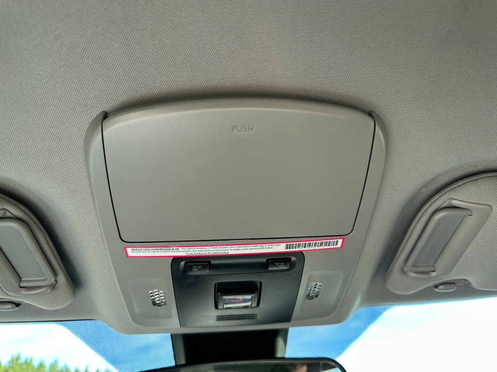 2023 Toyota Camry Image 21