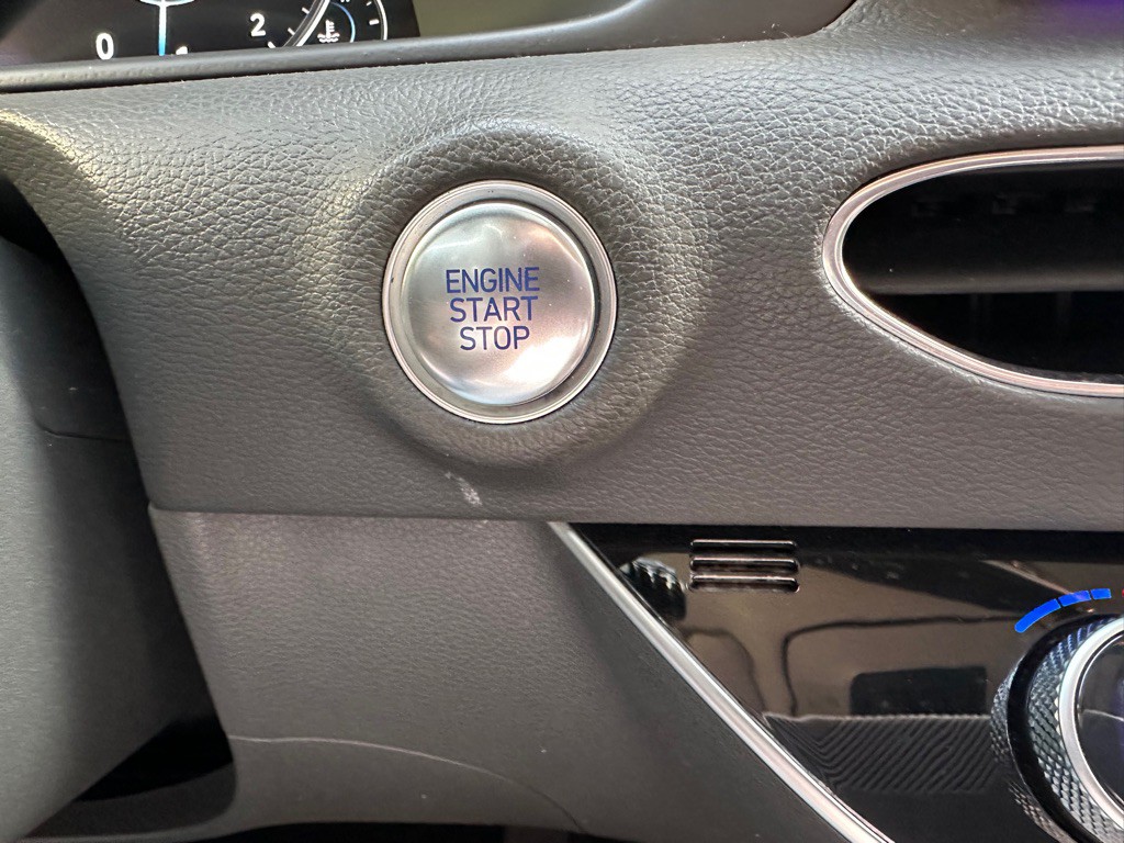 2020 Hyundai Sonata Image 25