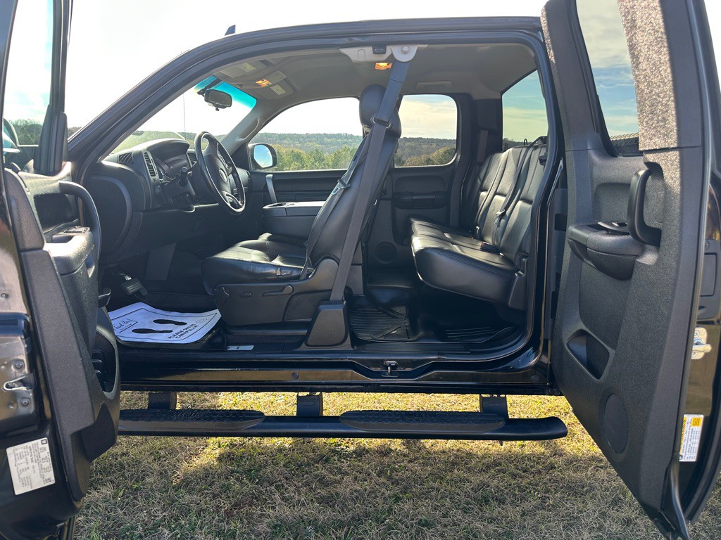 2012 Chevrolet Silverado 1500 Image 13