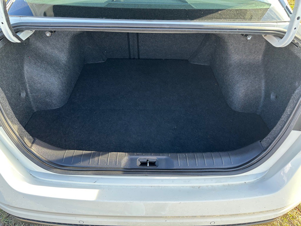 2021 Nissan Altima Image 18