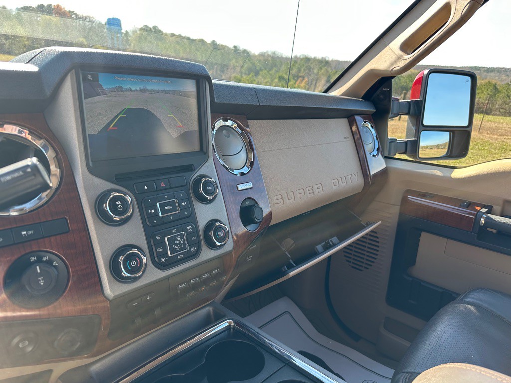 2016 Ford F-350 Image 21