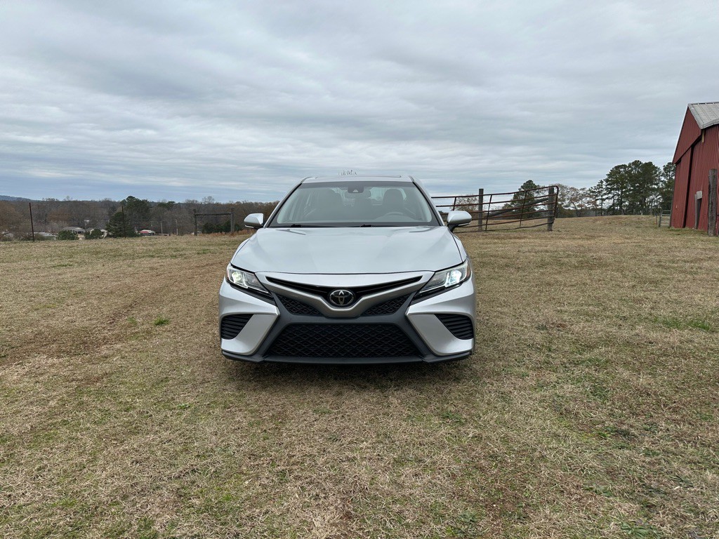 2020 Toyota Camry Image 5