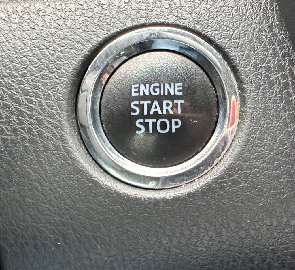 2020 Toyota Camry Image 24