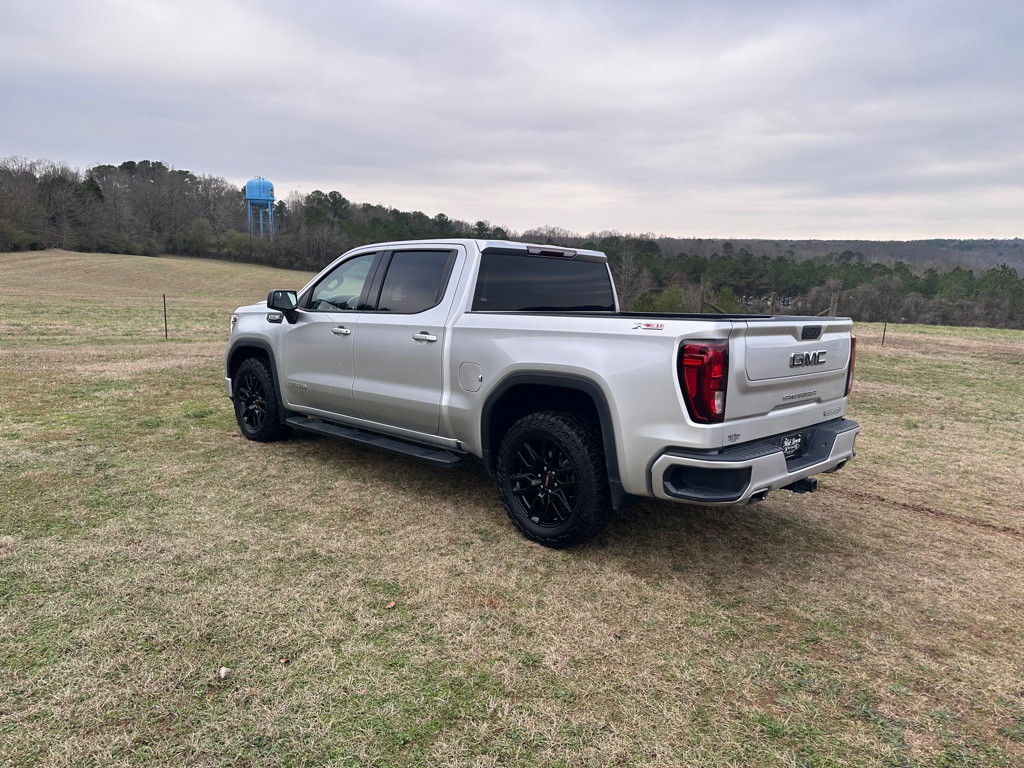 2021 GMC Sierra Image 3