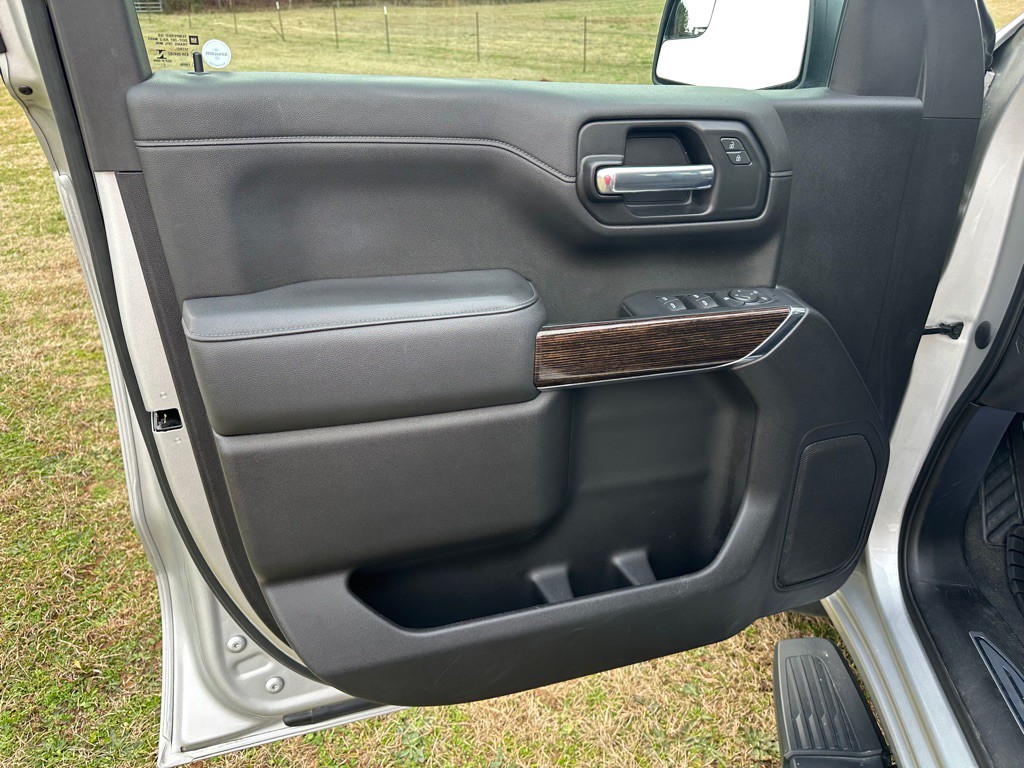 2021 GMC Sierra Image 11