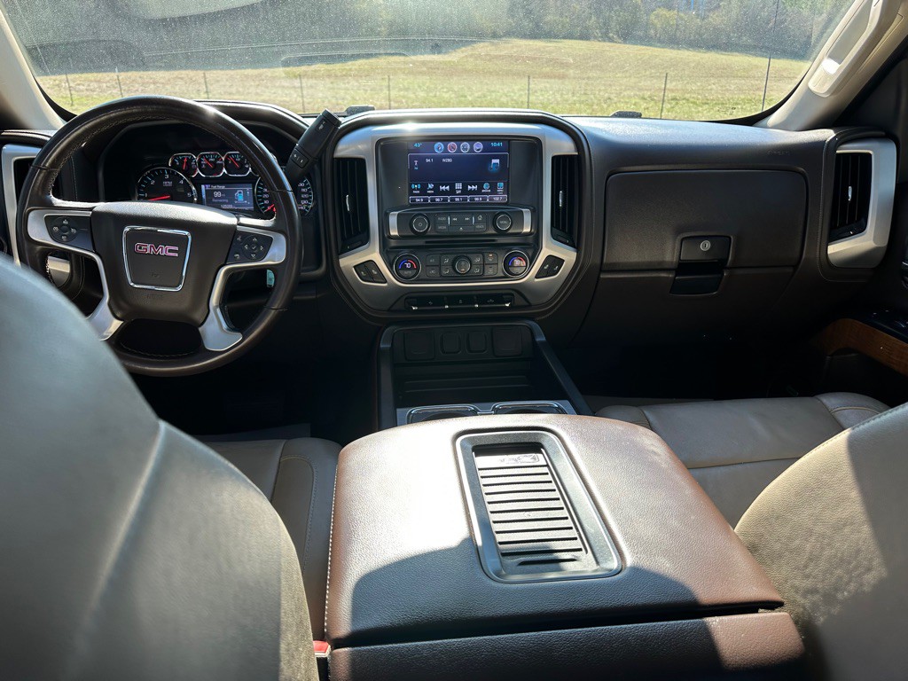 2017 GMC Sierra Image 14